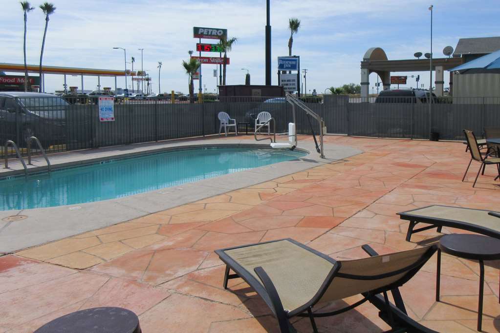 Oyo Casa Grande Near I-10 Hotel